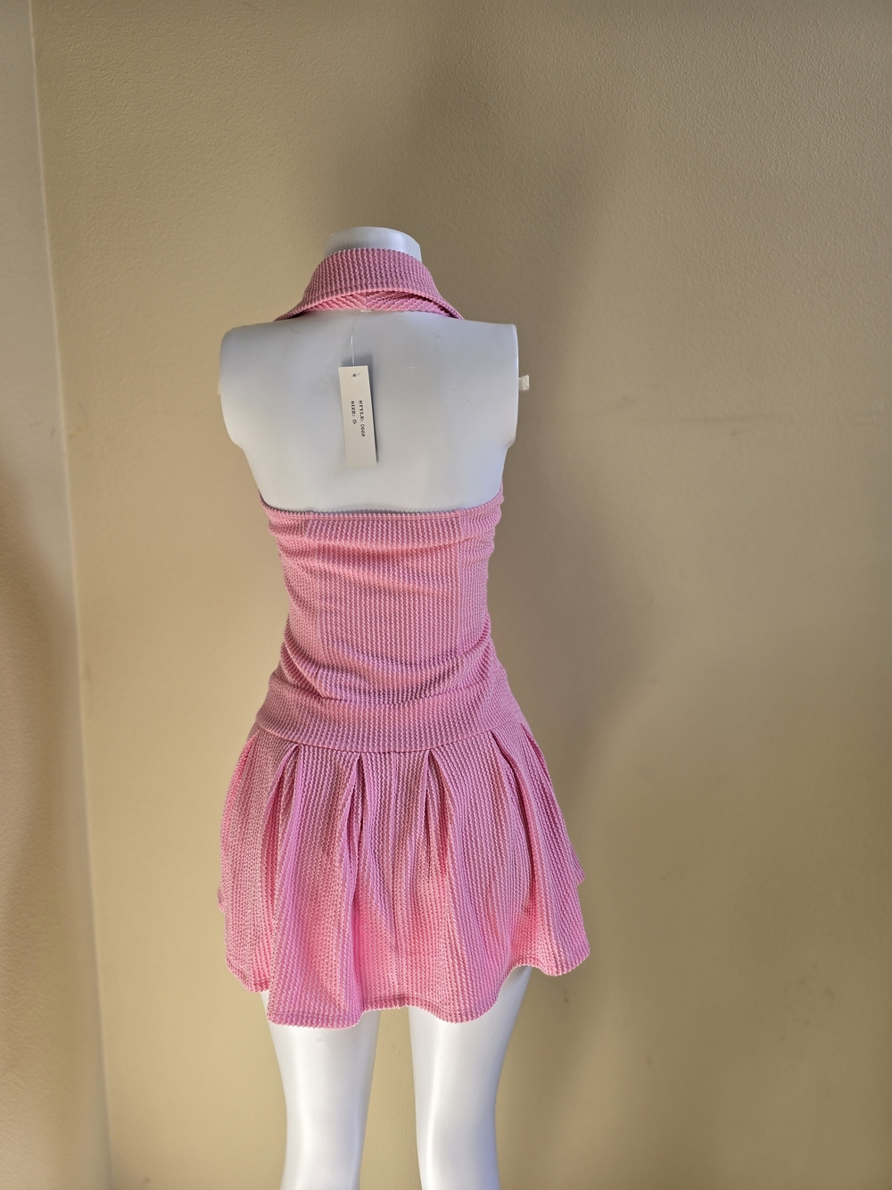 Brand New!Women's Pink Knit Button Halter Mini Dress - Picture 4 of 8